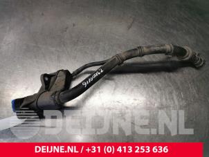 Gebruikte Vulpijp ad-blue tank Volvo XC90 II 2.0 D5 16V AWD Prijs € 60,00 Margeregeling aangeboden door van Deijne Onderdelen Uden B.V.