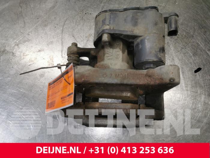 Toyota Pro-Ace City Rear brake calliper, left O173620