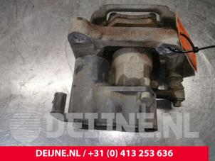 Toyota Pro-Ace City Rear brake calliper, left O173620 photo 2