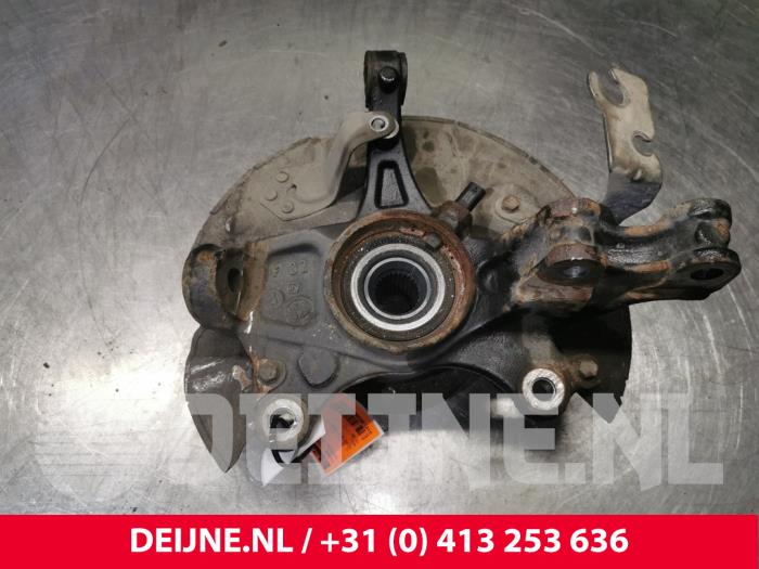 Toyota Pro-Ace City Knuckle, front left O173613