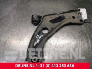 Toyota Pro-Ace City Front lower wishbone, right O173609 photo 3