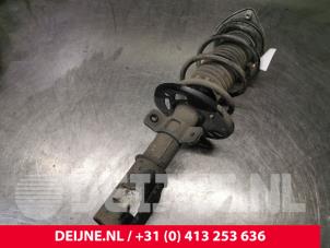 Toyota Pro-Ace City Stoßdämpferstrebe rechts vorne O173626 foto 3