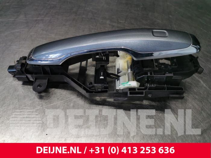 Volvo XC90 Front door handle 4-door, right O173648