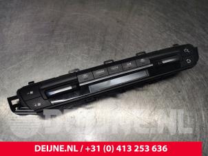 Toyota Pro-Ace Kachel Bedieningspaneel O173908 foto 2