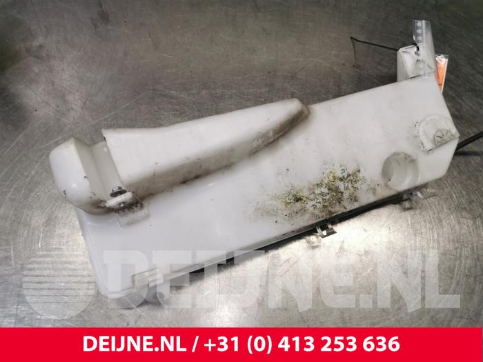 Toyota Pro-Ace Scheibensprühertank vorne O173923