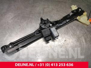 Toyota Pro-Ace Window mechanism 2-door, front right O173928 photo 2