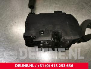 Iveco New Daily Deurslot Mechaniek 2Deurs rechts O173952 foto 2