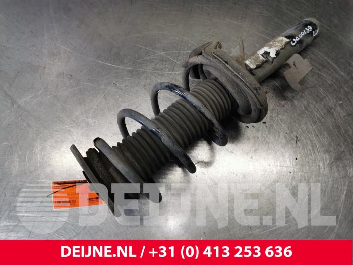 Volvo V40 Schokdemperpoot links-voor O174210