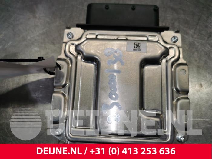 Gebruikte Computer Adblue Mercedes Sprinter 3,5t (906.63) 319 CDI,BlueTEC V6 24V Prijs € 102,85 Inclusief btw aangeboden door van Deijne Onderdelen Uden B.V.