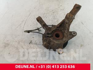 Renault Trafic Achsschenkel links vorne O174425 foto 2