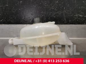 Renault Trafic Ausgleichsbehälter O174424 foto 2