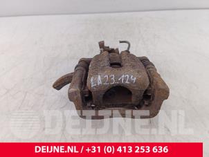 Renault Kangoo Remklauw (Tang) links-achter O174531 foto 2