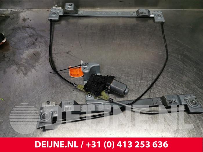 Renault Kangoo Ruitmechaniek 2Deurs rechts-voor O174538