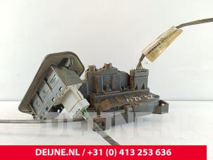 Renault Kangoo Sliding door lock mechanism, right O174545 photo 2