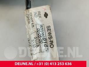 Renault Kangoo Sliding door lock mechanism, right O174545 photo 3