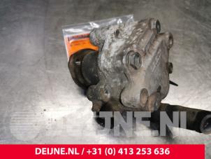 Volkswagen Caddy Lenkkraftverstärker Pumpe O174588 foto 4