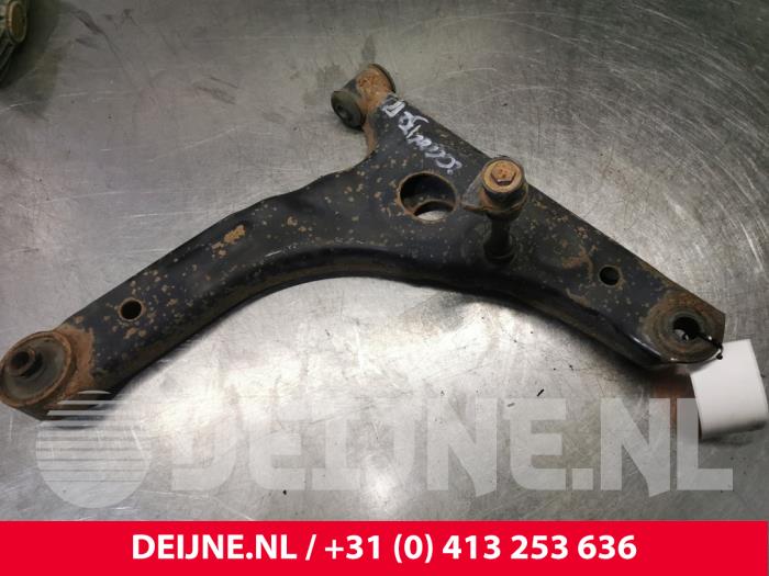 Ford Transit Draagarm onder rechts-voor O174599