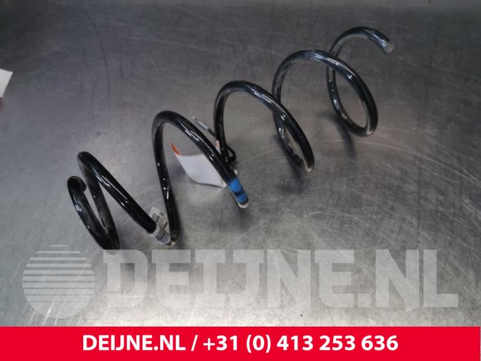 Toyota Pro-Ace City Schroefveer achter O174615