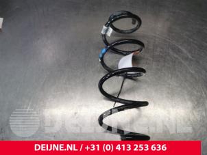 Toyota Pro-Ace City Schroefveer achter O174615 foto 2