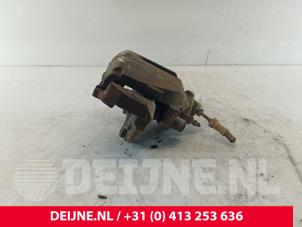 Ford Transit Connect Bremszange links vorne O174679 foto 3