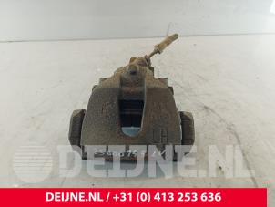 Gebruikte Remklauw (Tang) links-voor Ford Transit Connect (PJ2) 1.6 TDCi 16V 75 Prijs € 24,20 Inclusief btw aangeboden door van Deijne Onderdelen Uden B.V.