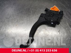 Toyota Pro-Ace City Accelerator pedal O174885 photo 3