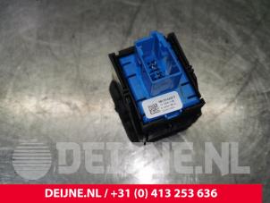 Toyota Pro-Ace City Handbremse Schalter O174889 foto 3