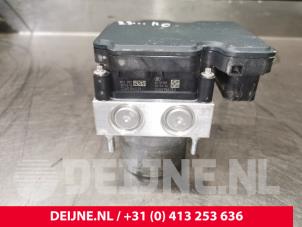 Gebruikte ABS Pomp Toyota ProAce City 1.2 VVT-i 110 Prijs € 181,50 Inclusief btw aangeboden door van Deijne Onderdelen Uden B.V.