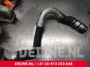 Volkswagen Transporter Intercooler Buis O174903 foto 3