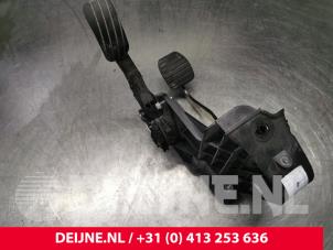 Gebruikte Rempedaal Renault Master IV (FV) 2.3 dCi 170 16V FWD Prijs € 84,70 Inclusief btw aangeboden door van Deijne Onderdelen Uden B.V.