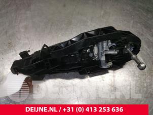 Peugeot Partner Türgriff 2-türig links O174926 foto 3