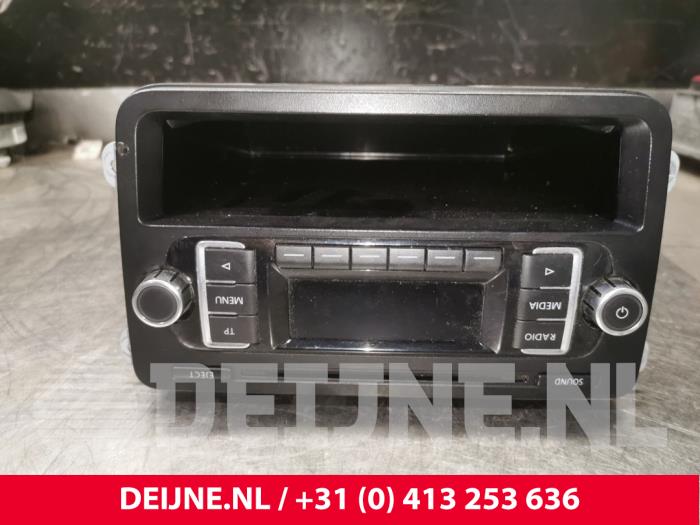Volkswagen Caddy Radio O174945