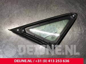 Volkswagen Caddy Driehoeks Ruit links-voor O174963 foto 2