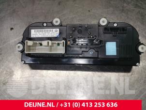 Volkswagen Caddy Heater control panel O174977 photo 2