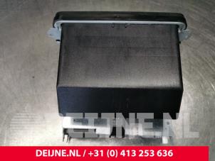 Volkswagen Caddy Radio O174985 foto 3