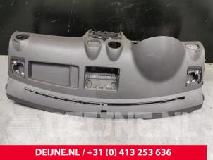 Gebruikte Dashboard Volkswagen Caddy Combi III (2KB,2KJ) 1.6 TDI 16V Prijs € 484,00 Inclusief btw aangeboden door van Deijne Onderdelen Uden B.V.