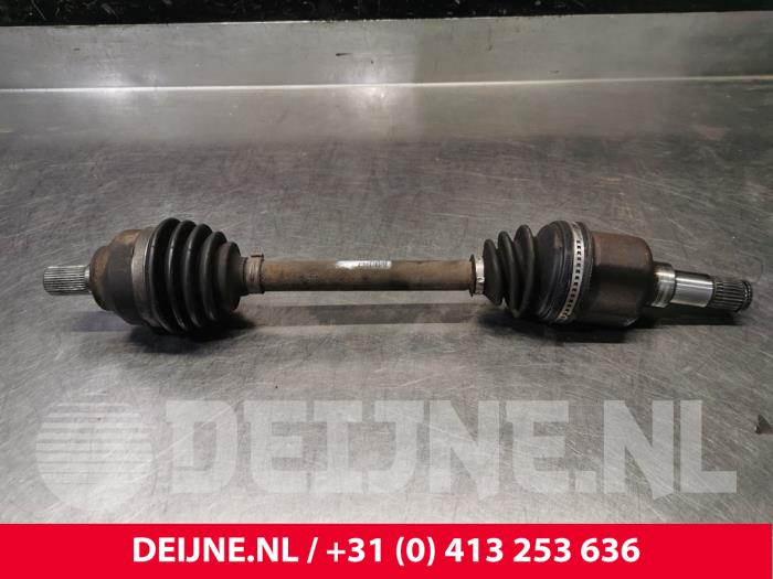 Volvo C30 Front drive shaft, left O175025