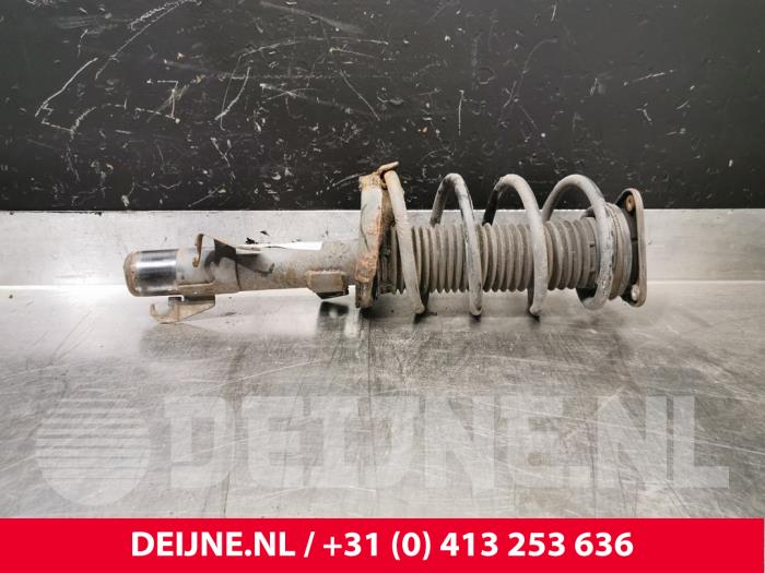 Volvo C30 Front shock absorber rod, right O175084