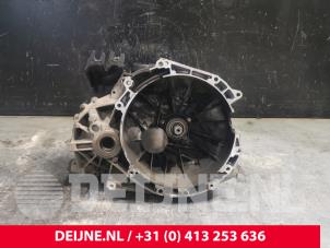 Gebruikte Versnellingsbak Volvo C30 (EK/MK) 1.8 16V Flexifuel Prijs € 350,00 Margeregeling aangeboden door van Deijne Onderdelen Uden B.V.