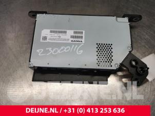 Volvo XC90 Radio versterker O175092 foto 2