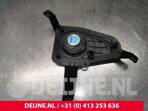 Volvo XC90 Speaker O175166 photo 3