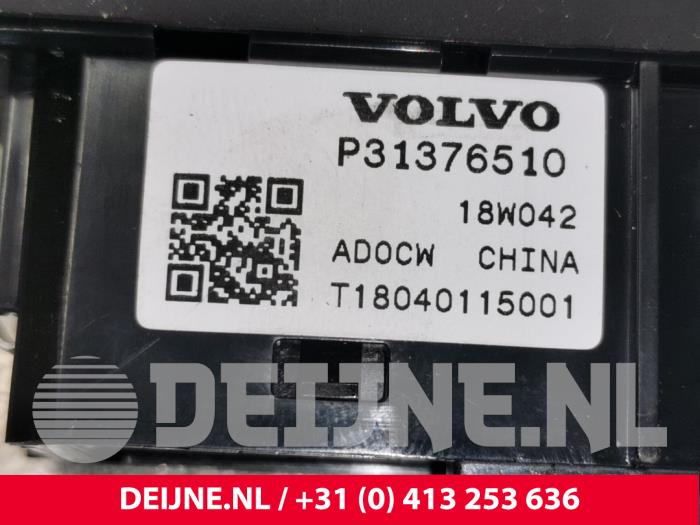 Schakelaar (diversen) van een Volvo XC90 II 2.0 D5 16V AWD 2018