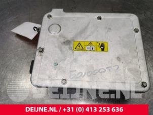 Tesla Model S Spannungsstabilisator O175226 foto 2