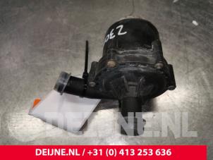 Tesla Model S Zusätzliche Wasserpumpe O175302 foto 3