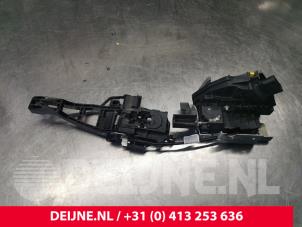 Ford Transit Connect Minibus/van rear door lock mechanism O175276 photo 2