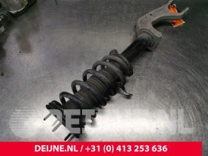 Tesla Model S Stoßdämpferstrebe links vorne O175320 foto 3