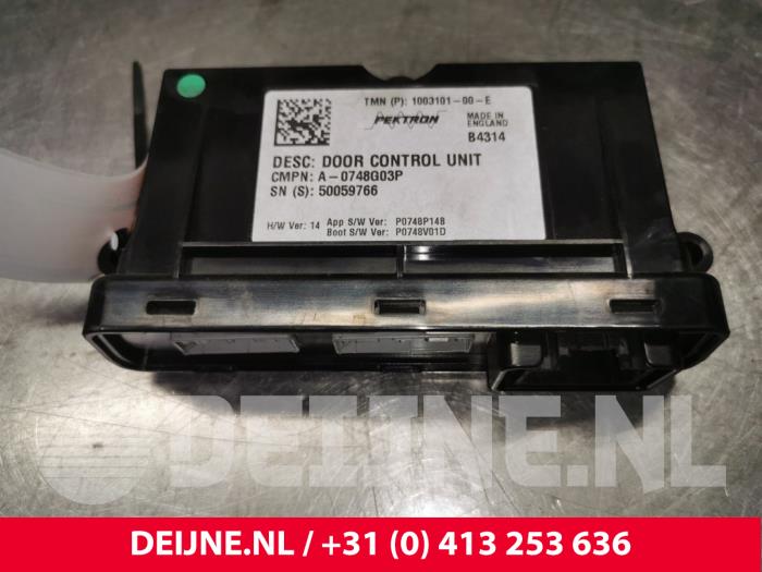 Tesla Model S Zentralverriegelung Modul O175397