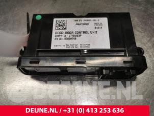 Gebruikte Deur module Tesla Model S P85D Prijs € 48,40 Inclusief btw aangeboden door van Deijne Onderdelen Uden B.V.