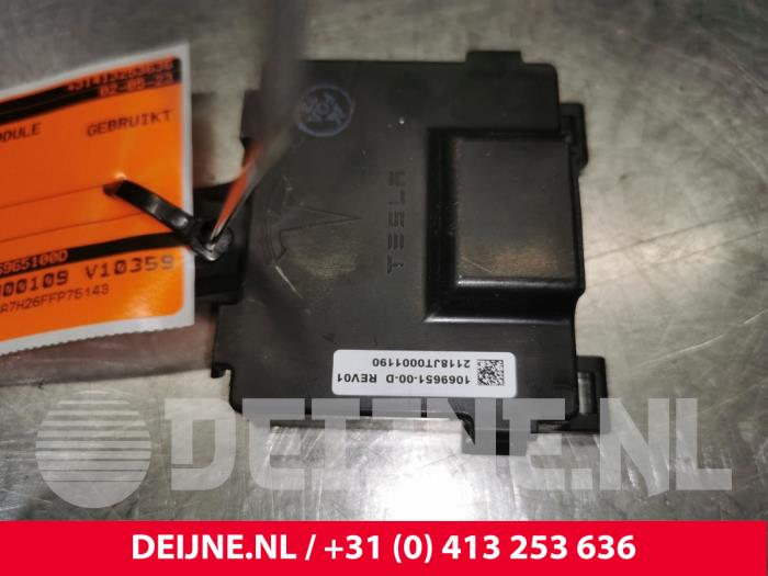 Tesla Model S Zentralverriegelung Modul O175407
