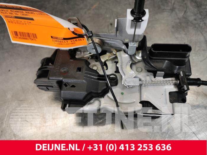 Volvo V60 Türschlossmechanik 4-türig links hinten O175471